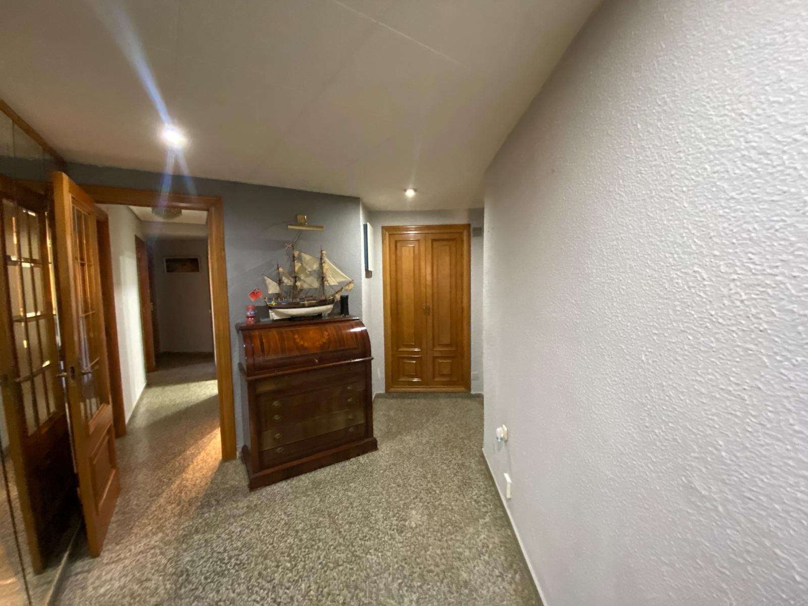 Property 2484 - Image 23